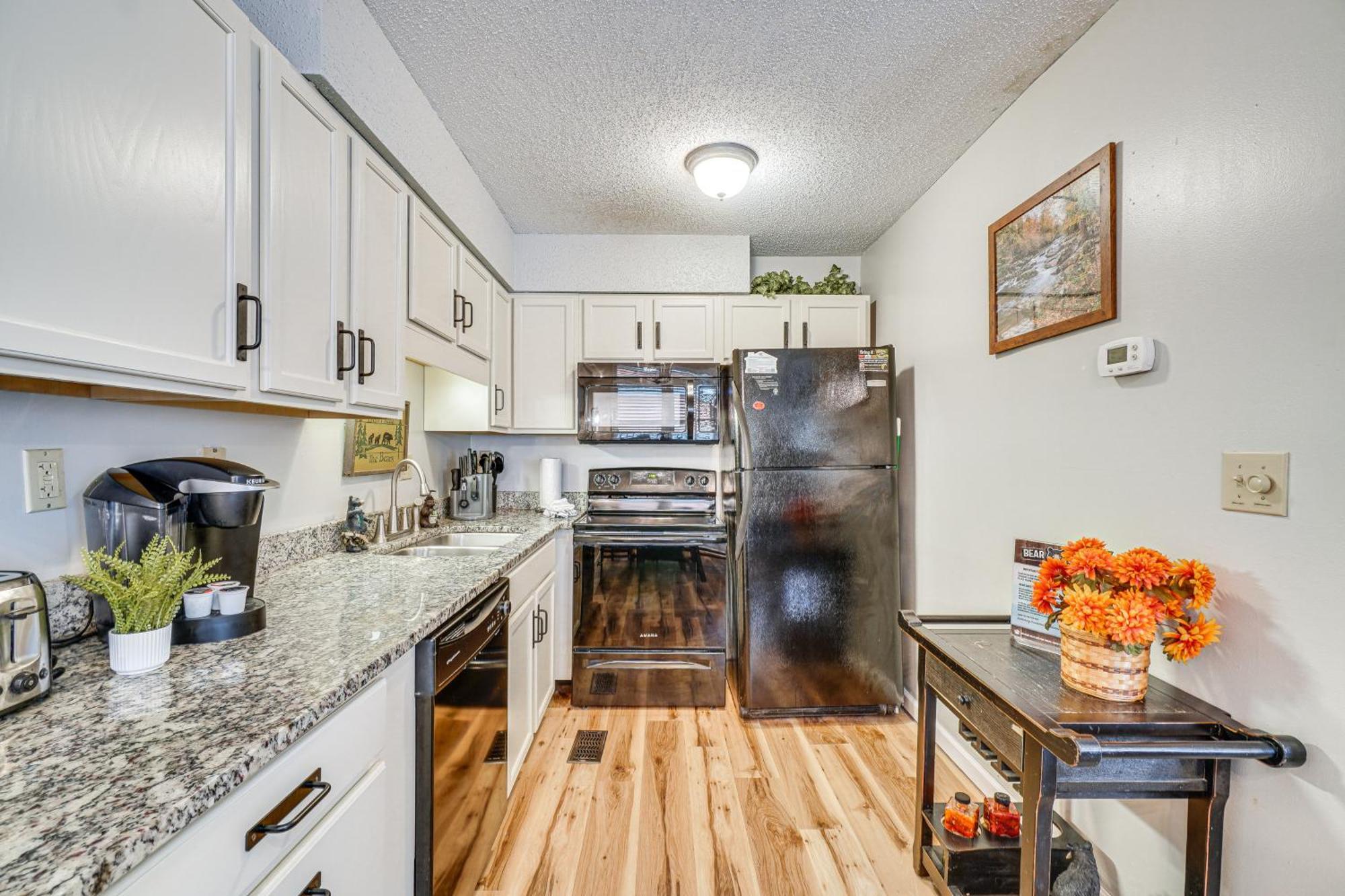 Downtown Gatlinburg Condo With Mountain-View Balcony Extérieur photo