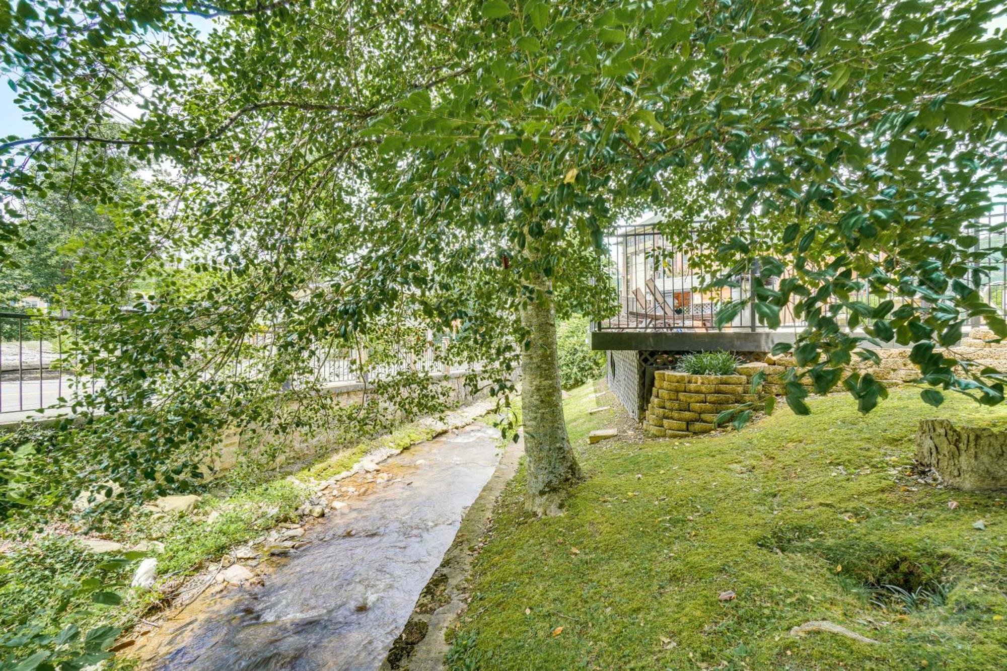 Downtown Gatlinburg Condo With Mountain-View Balcony Extérieur photo